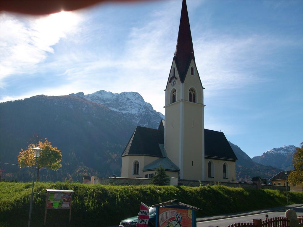 Gasthof Zum Loewen Sankt Jakob im Lesachtal Exterior foto