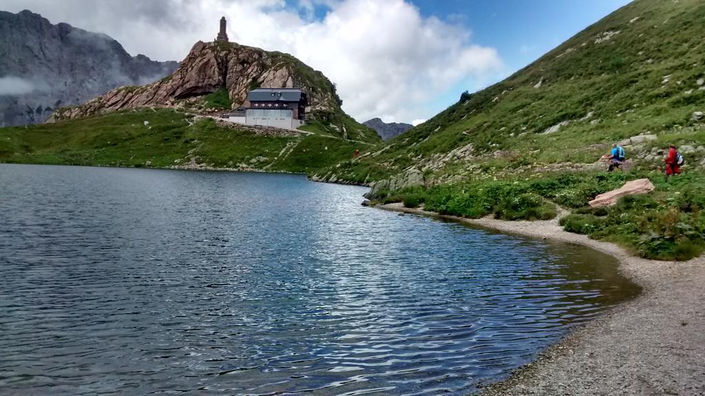Gasthof Zum Loewen Sankt Jakob im Lesachtal Exterior foto